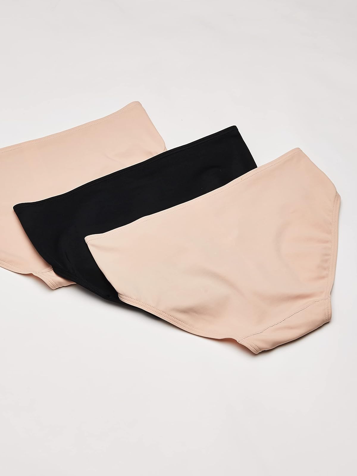 Hanes Panty Extrasoft Corte Hípster, Paquete de 3 piezas