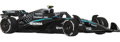 Hot Wheels Collector Mercedes AMG Petronas F1 Kimi Antonelli, Auto Premium Escala 1:64 Metal/Metal con Llantas Real Riders Y Decoración Auténtica