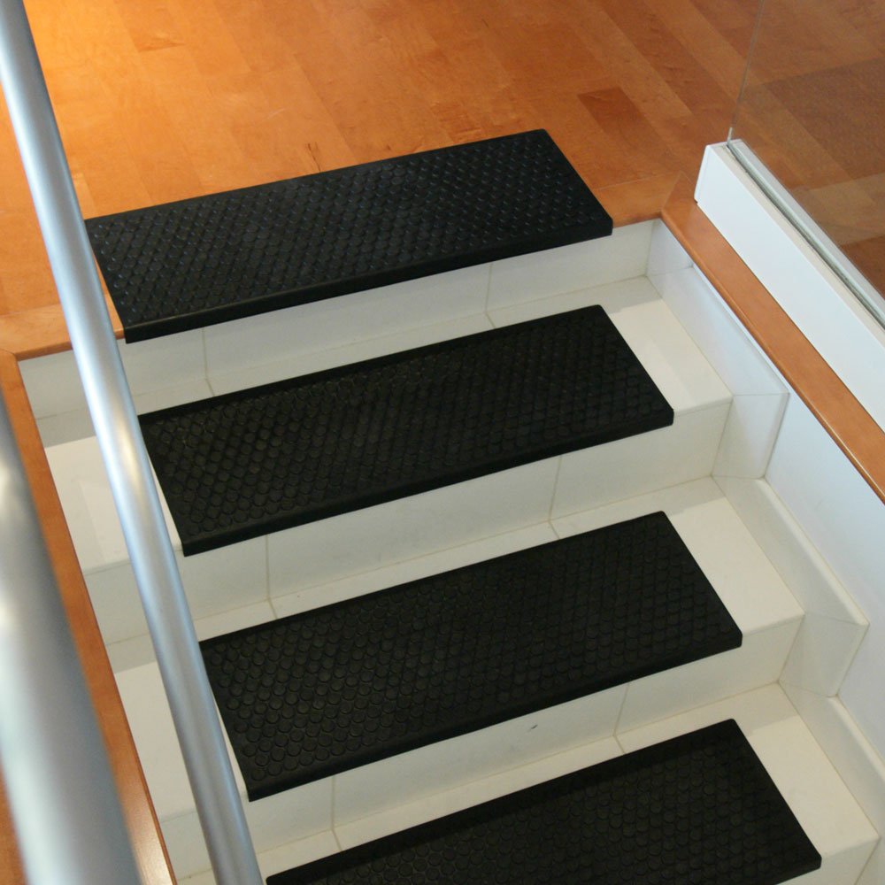 Rubber-Cal "Coin-Grip - Alfombrillas de Goma Antideslizantes para escaleras (Paquete de 6), Color Negro, 9.75 x 29.75 Pulgadas (10-104-009-6 Unidades)