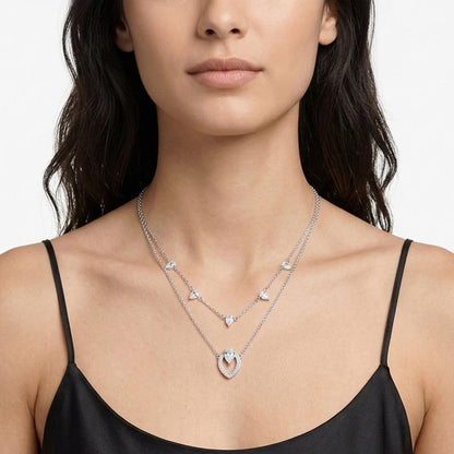 Anne Klein Collar Plateado para Mujer | Asimétrico, cierre gancho francés, aleación de metales, diseño versátil