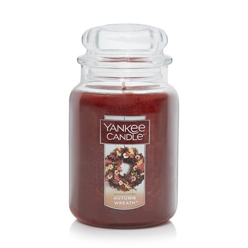 Yankee Candle - Vela aromática clásica de 22 onzas con Aroma a Corona de otoño de una Sola Mecha, Vela de aromaterapia de más de 110 Horas de combustión, Fragancia de otoño, Perfecta para Regalar