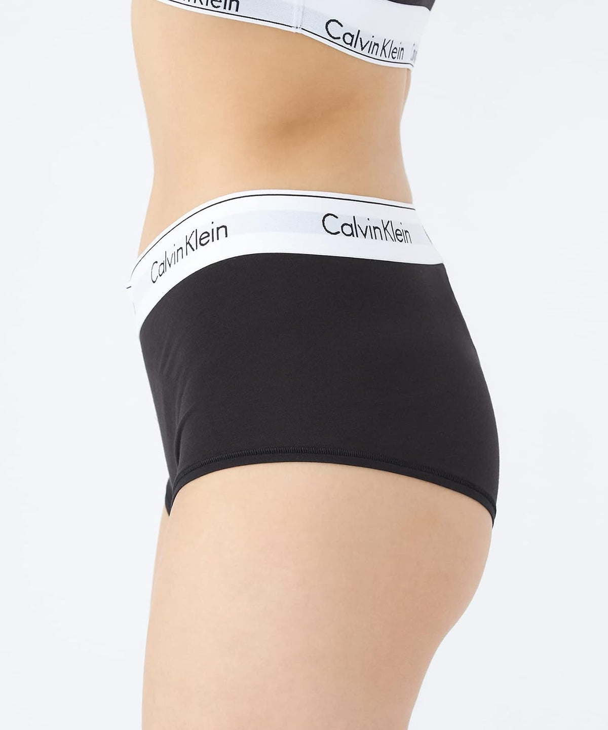 Calvin Klein - Pantalón Corto de algodón Moderno para Mujer
