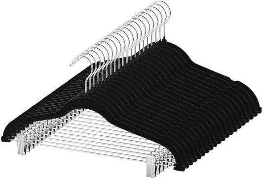 Juego de 20 perchas de terciopelo para falda con clips para mujer, juego de 20 perchas negras con clip para pantalón, camisa, vestido de fieltro, antideslizante, resistente, ahorro de espacio, ropa delgada, 16.7 pulgadas de largo