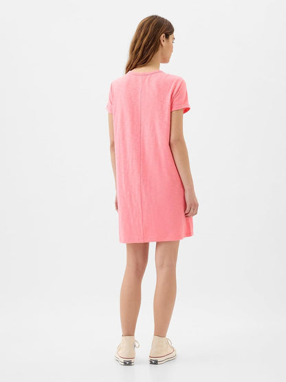 Gap - Vestido Tipo Playera con Bolsillo Relajado para Mujer