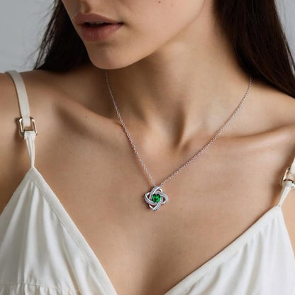 XYPHIELLE Collar de Trébol de la Suerte para Mujer, Dije de Esmeralda y Circonitas, Bañado en Plata 925, Regalo para Novia o Esposa (San Valentín, Cumpleaños, Aniversario)