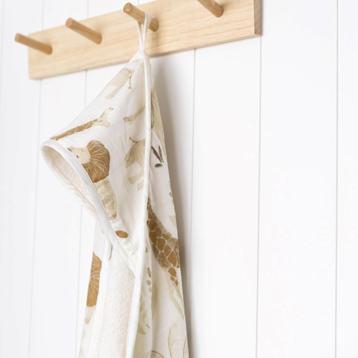Crane - Toalla con Capucha para bebé, 100% algodón y Tela de Rizo con Capucha para niños y niñas, Animal Safari, 30 Pulgadas de Ancho x 30 Pulgadas de Alto, Toalla de Playa con Capucha, Toalla de