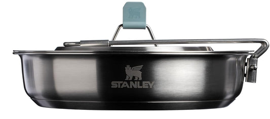 Stanley Wildfare Core - Juego de sartén de acero inoxidable de 12 piezas | Sartén de 1 cuarto con mango plegable y bloqueado | Platos, utensilios, espátula, esenciales para acampar para tu cocina de