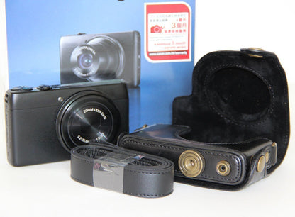 MegaGear "Ever Ready" Protective Black Leather Camera Case, Bag for Canon Power Shot S120