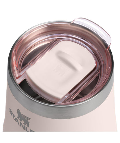 Stanley The Reserve - Vaso de vino texturizado | 11 onzas | Tapa a prueba de salpicaduras, bebidas frías y taza de cóctel, copa de vino de acero inoxidable aislada | cuarzo rosa brillante