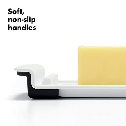 Plato ancho para mantequilla OXO Good Grips, color blanco, Mantequera, Blanco/transparente, Nulo, 1