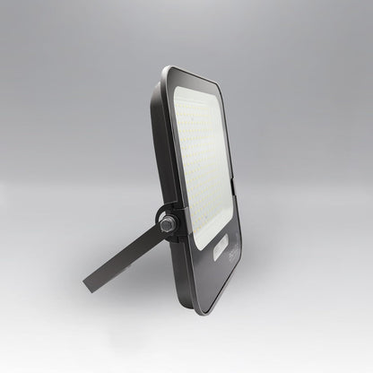 Reflector LED SMD Cuadrado Slim ARTLITE ARE-025 Blanco Frío 300W 37,500 Lúmenes Alta Potencia Eficiencia 125Lm/W IP66, Resistente al Lluvia, Polvo y luz Solar