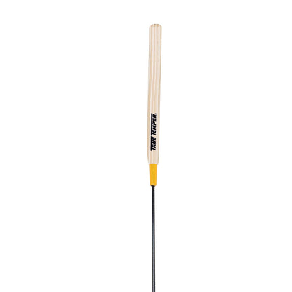 True Temper 2942600 - Látigo de zacate con hoja de acero dentado de doble filo y 22 pulgadas Mango de madera dura