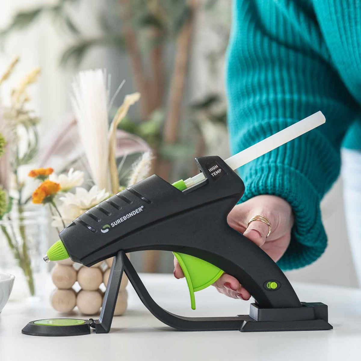 Surebonder Barras de pegamento multiusos fabricadas en los Estados Unidos, para todas las temperaturas, transparentes de 7/16 pulgadas de profundidad, 10 pulgadas de largo, 20 varillas por bolsa