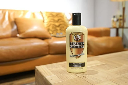 HOWARD Bálsamo Acondicionador para Cuero | Con Cera de Abeja y Cera de Carnauba | Restaurador y Protector de Artículos de Piel | Para Zapatos, Muebles de Piel, Sofás 236 ml (8 oz)