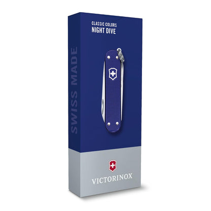 Victorinox Navaja Classic Colors, 7 Usos, Night Dive, Alox, 58 mm
