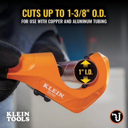 Klein Tools 50046 Cortador de Tubos de Oscilación Constante para Cobre y Aluminio, 1/8 a 1 3/8 Pulgadas D.E. con Herramienta de Desbarbado y Cuchilla de Repuesto