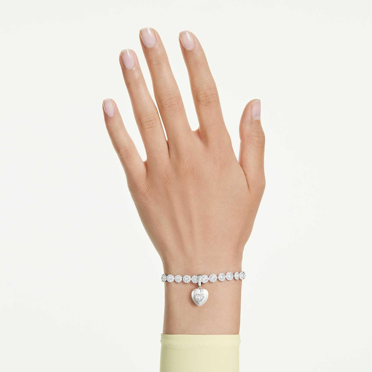 Abalorio de Swarovski Idyllia, corte mixto, revestimiento de color perla, corazón, blanco, baño de rodio