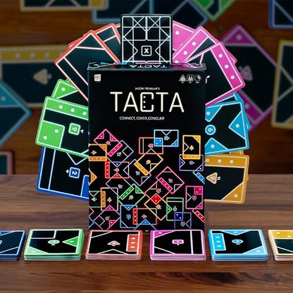 USAopoly TACTA Juego de Cartas, Estrategia Rápida y Divertida para 2 o más Jugadores, Edad Recomendada 8+
