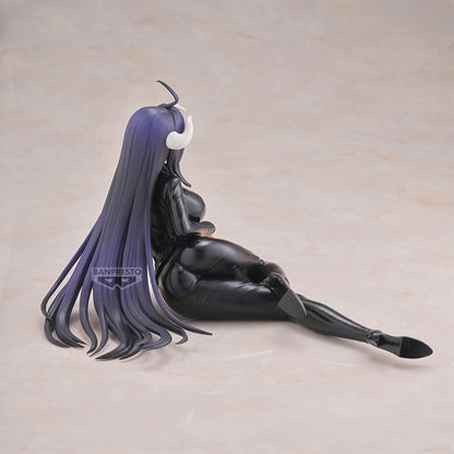 Banpresto - IF Albedo, Figura Coleccion, Overlord Relax Time, 18 cm (7") | Pose reclinada, sensación de movimiento, incluye soporte, acabado premium, producto para mayores de 15 años