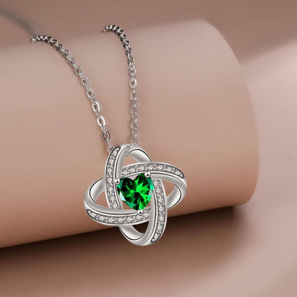 XYPHIELLE Collar de Trébol de la Suerte para Mujer, Dije de Esmeralda y Circonitas, Bañado en Plata 925, Regalo para Novia o Esposa (San Valentín, Cumpleaños, Aniversario)