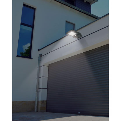 Volteck SUB-900L, Luminario suburbano LED 4 W con panel solar, luz blanca fría 6500K, IP 65, color negro