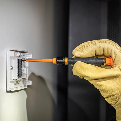 Klein Tools 32584INSR - Juego de destornilladores de precisión 8 en 1 con funda, juego de aislamiento clasificado de 1000 V con puntas TORX ranuradas y a prueba de manipulaciones