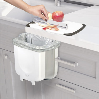 Glad Roomate - cubeta de basura plegable | cubeta de basura de viaje compacto con diseño expandible que ahorra espacio | Cesta de eliminación para interiores y exteriores, 2 galones, color blanco