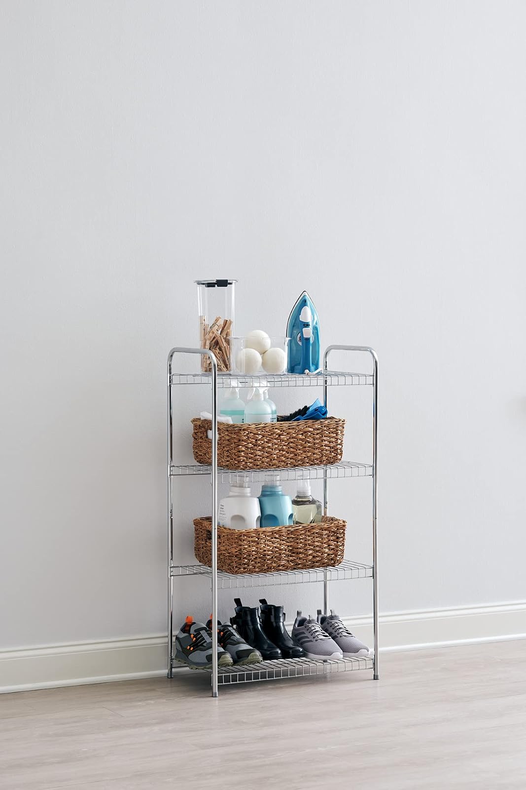 Rubbermaid Estante de Alambre Resistente de 4 Niveles, níquel Satinado, fácil de Montar con Accesorios incluidos, para Uso en Alimentos, lavandería, clóset y Almacenamiento en el hogar