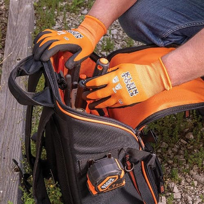 KLEIN TOOLS 60581 | Guantes De Trabajo | Talla G | Agarre Superior | Guantes de trabajo talla G con agarre firme y flexible, ideales para usar herramientas en superficies secas y húmedas.
