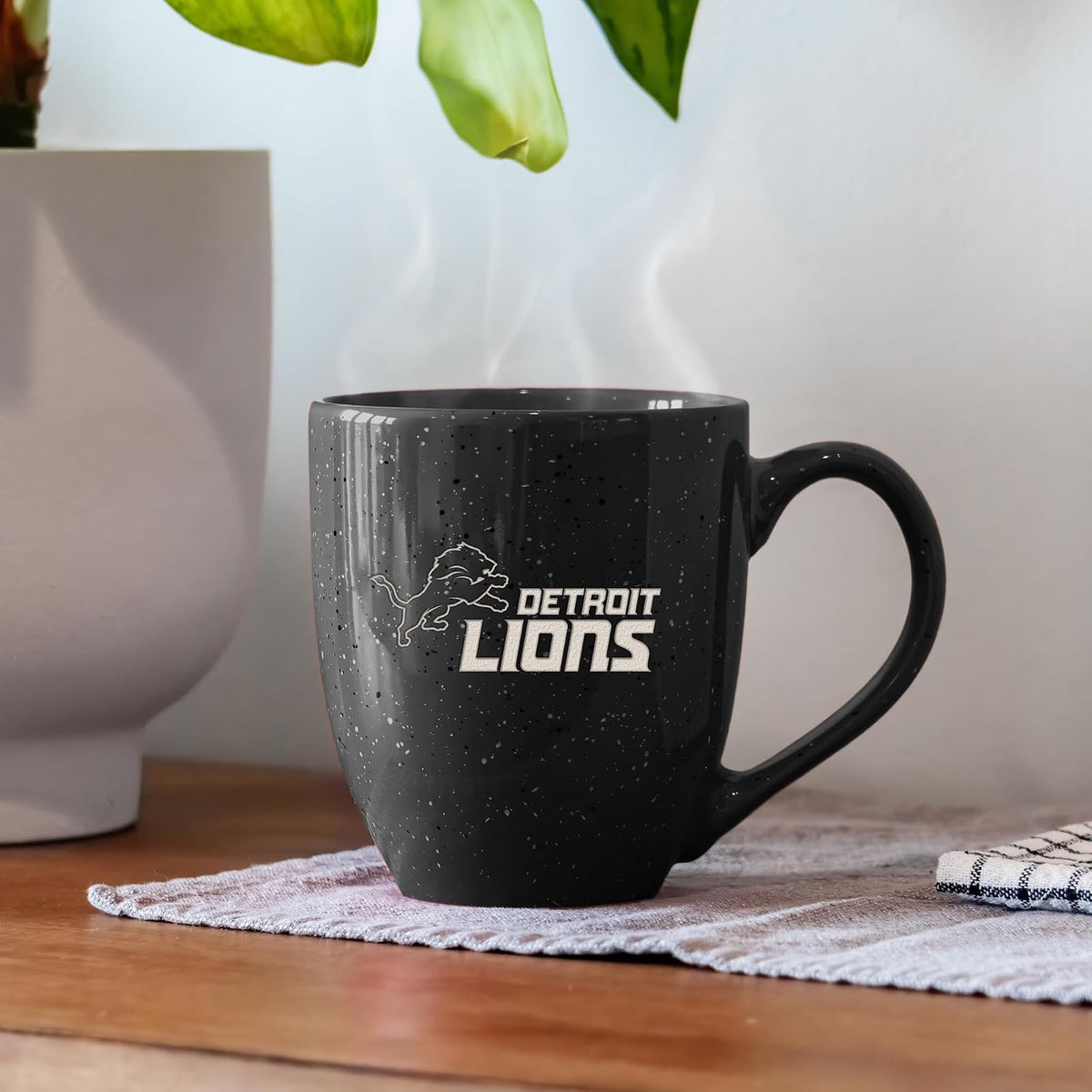 Rico Industries NFL Football Detroit Lions One Pride - Taza de café de cerámica moteada grabada con láser de 16 onzas
