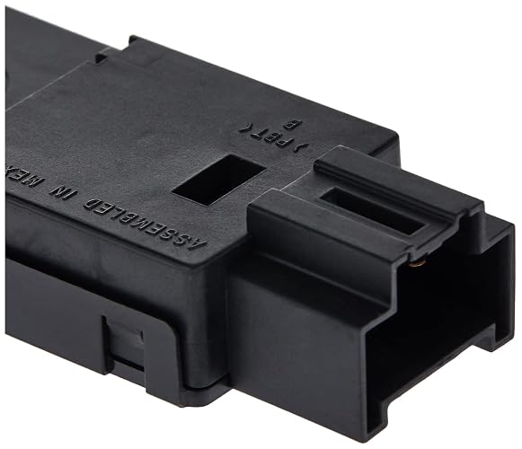 GM Genuine Parts D1539J - Interruptor de luz de freno