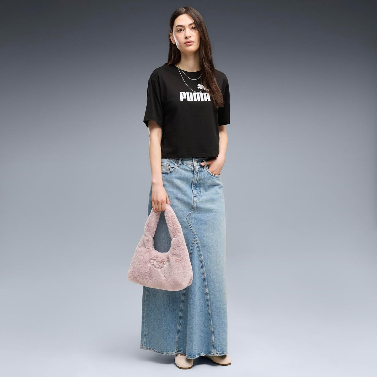 PUMA ESS Cropped No. 1 Logo Relaxed tee
