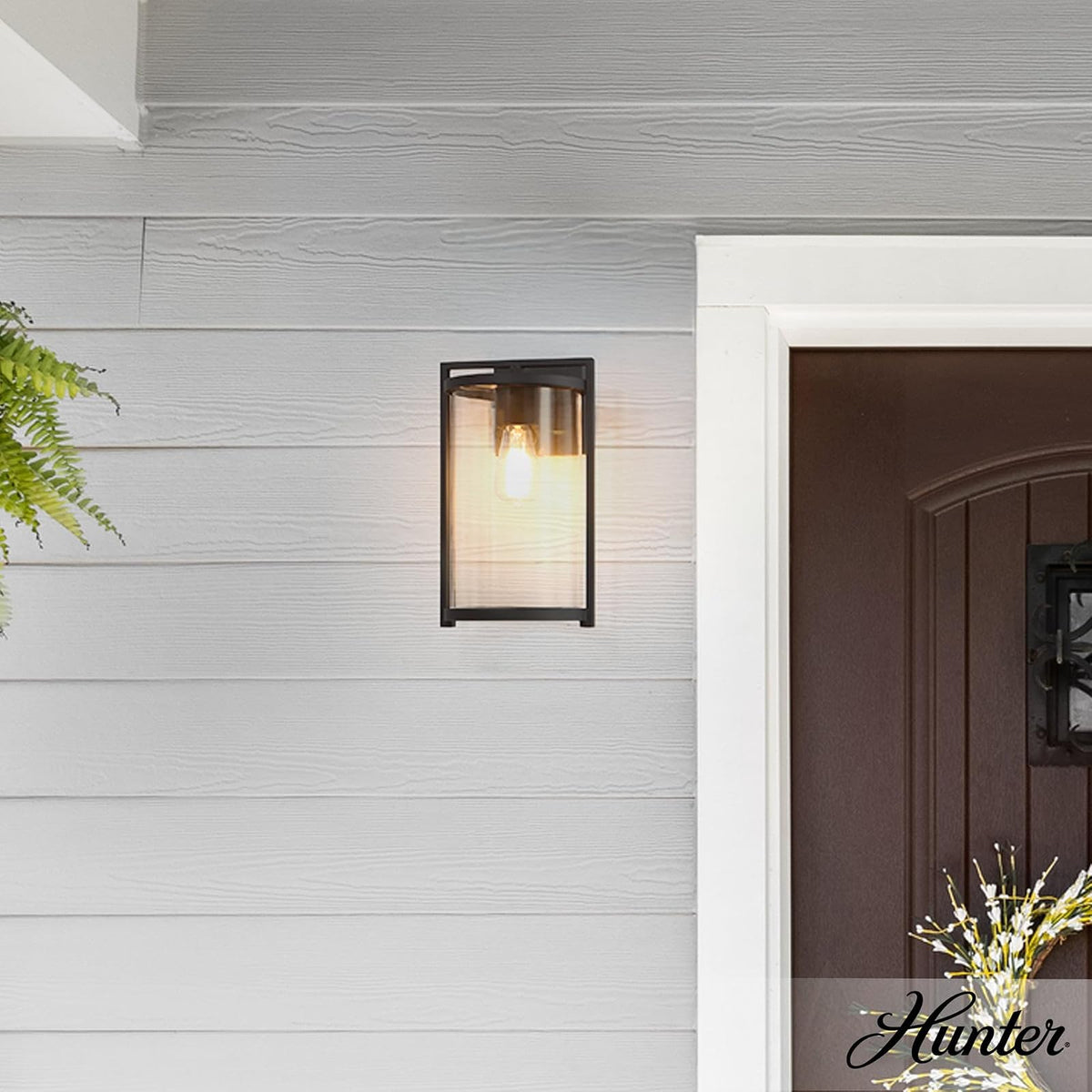 Hunter Fan, Colgante de pared Astwood Negro Mate para Exterior 1 Luz 14 pulgadas
