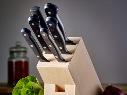 WÜSTHOF Gourmet - Cuchillo de Chef 8" (20 cm) Profesional, Cuchillo de Cocina de Acero Inoxidable Alemán, Filo Preciso para Carne, Verduras y Uso Diario