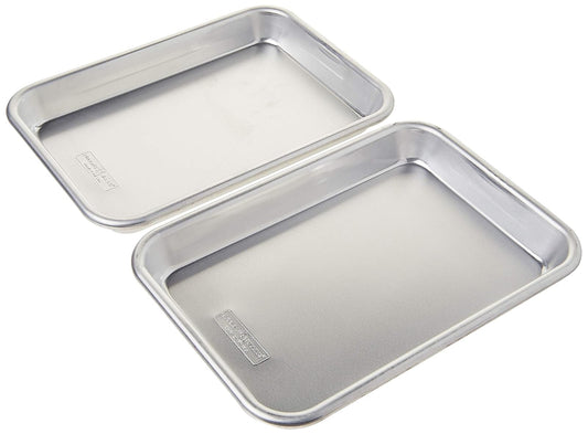 Nordic Ware 36570 - Bandejas para Servir, Aluminio, 2 piezas | Aluminio, 2 piezas, 9.9 x 15.87 x 2.54 cm, 299.371 gramos
