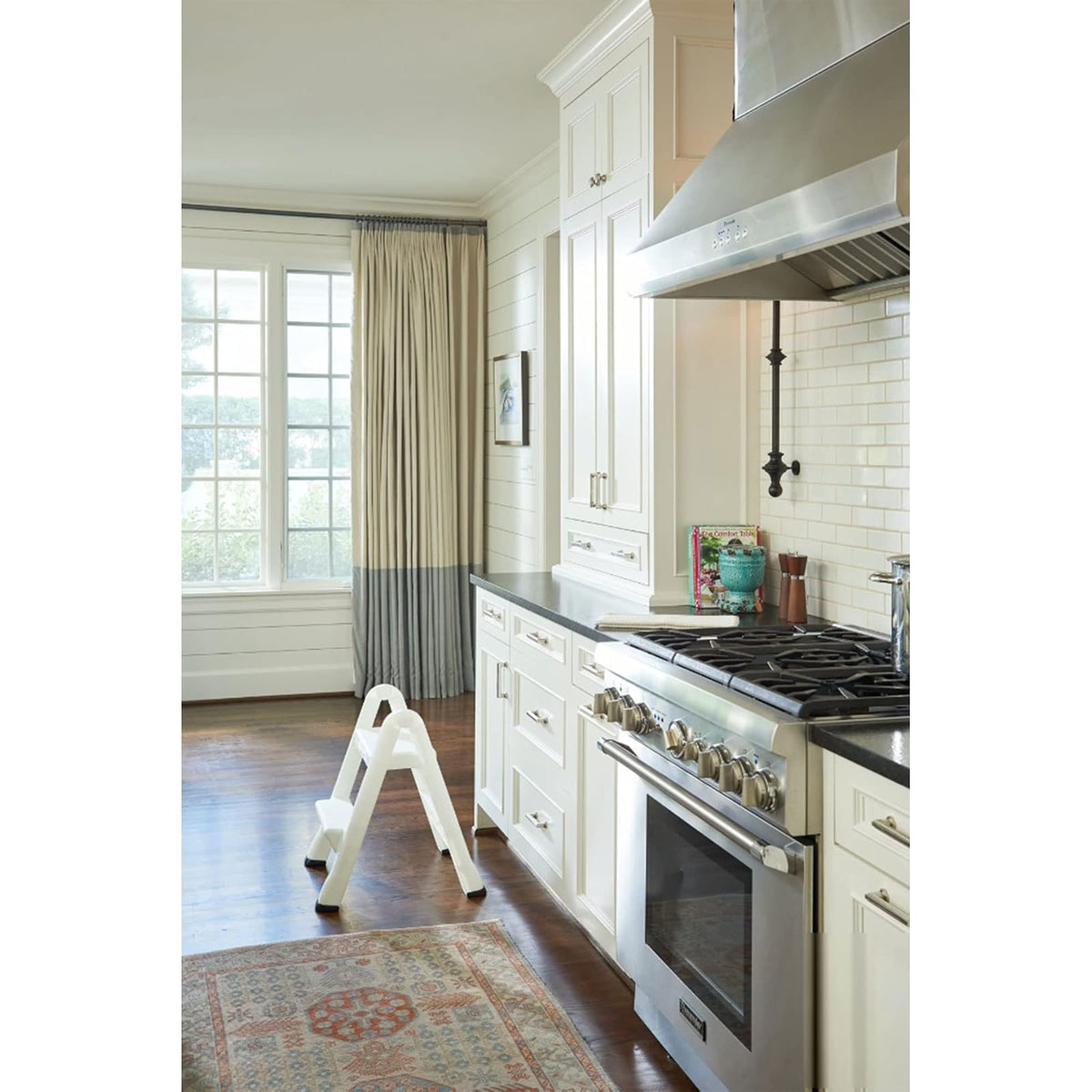 Rubbermaid EZ Step Taburete Plegable, 2 Pasos, Blanco