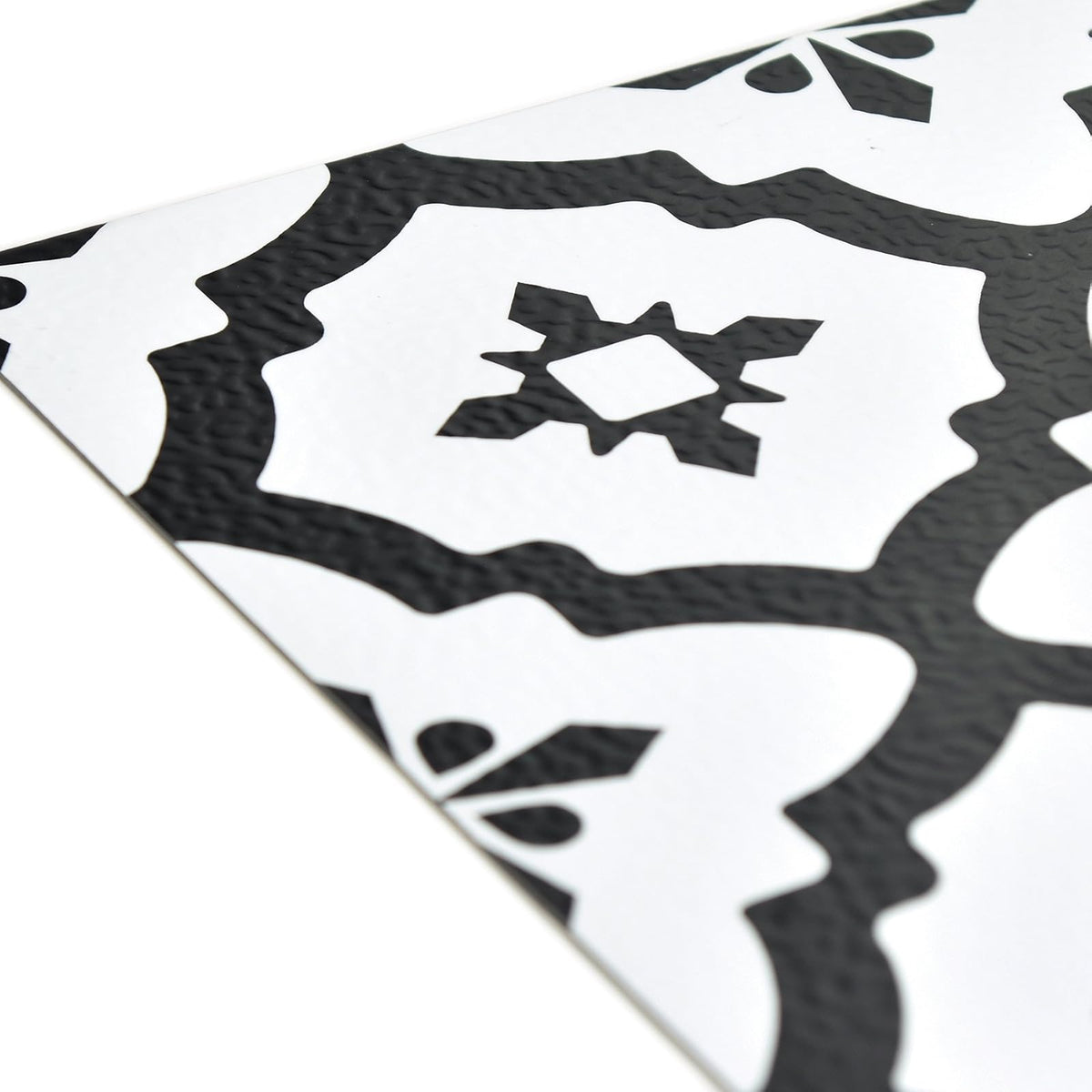 FloorPops FP2480 - Azulejos de piso para despegar y pegar, color negro
