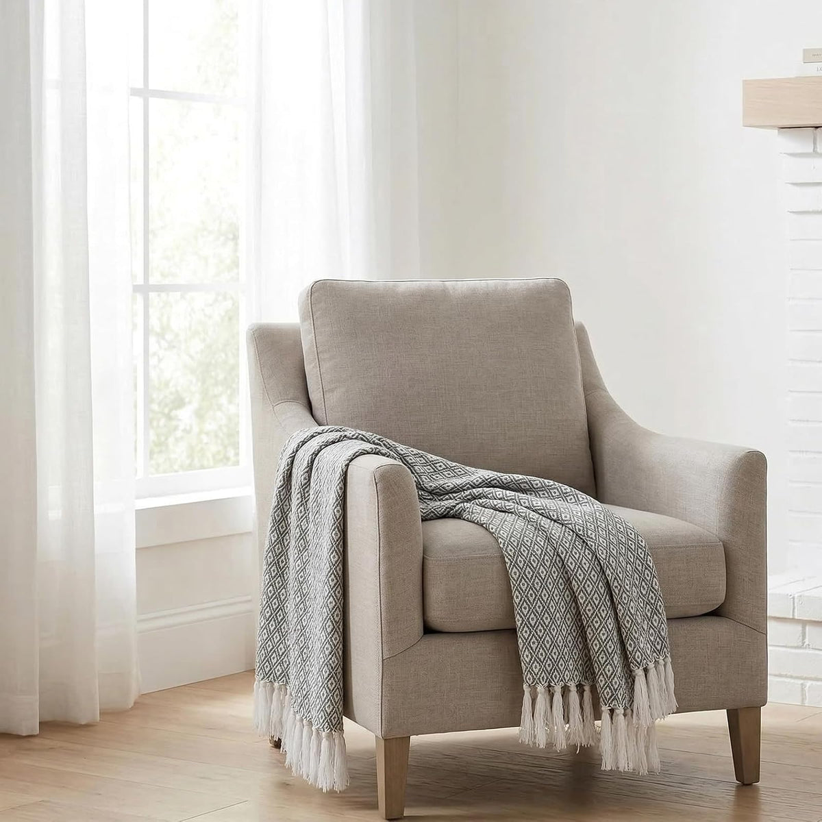 Americanflat - Manta de 50 x 60 Pulgadas, Suave y Transpirable 100% algodón para sofá, Cama, Silla, Manta Decorativa Perfecta para el hogar, Oficina o Uso al Aire última intervensión, Mini Diamante