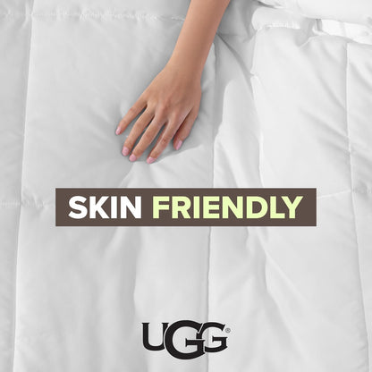 UGG 23742 Aimee - Edredón básico de tamaño matrimonial, hipoalergénico con relleno de loza, lavable a máquina, 90 x 92 pulgadas, edredón alternativo cosido en caja, matrimonial/Queen, blanco brillante