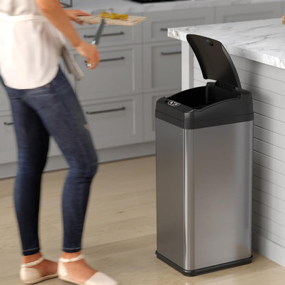 iTouchless cubeta de basura con sensor a prueba de mascotas de 13 galones con sistema de filtro de olor AbsorbX, cubeta de basura de cocina de acero inoxidable evita que los perros y gatos entren, batería (no incluida) o adaptador de CA (opcional)