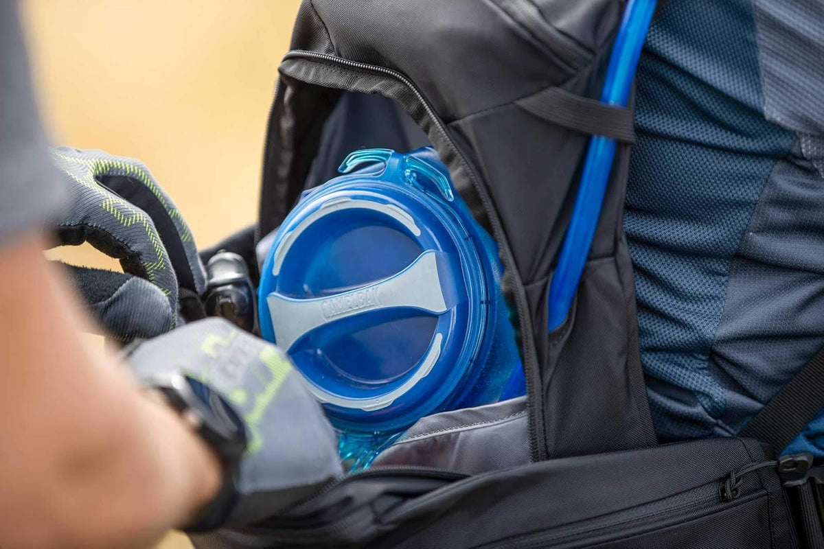 CamelBak - Crux Lendenwirbelsäule 3l Trinkblase (Blau)
