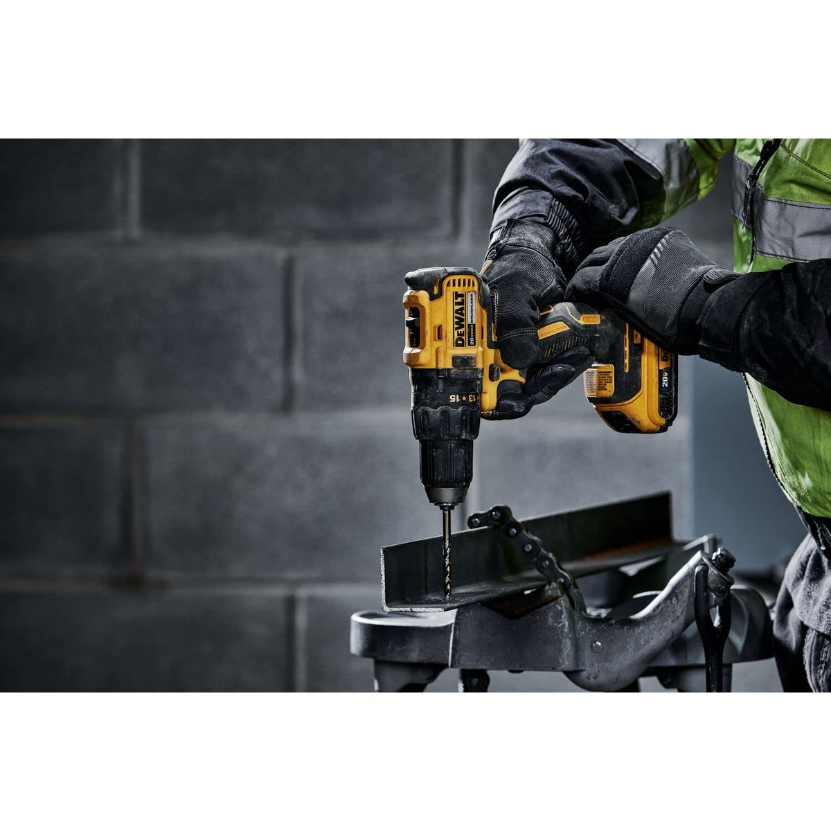 DEWALT Taladro Atornillador 1/2" 20V con Caja de Herramientas, DCD7771D2 | Taladro Atornillador de 1/2" (13mm), Incluye Caja para Herramientas, 20V