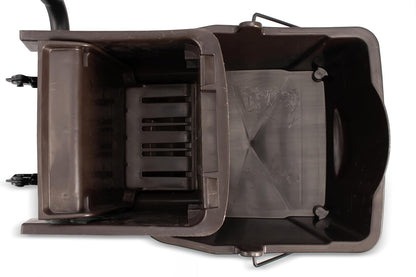 Carlisle Commercial - cubeta de trapeador con escurridor de presión lateral, Marrón, 24.6 l