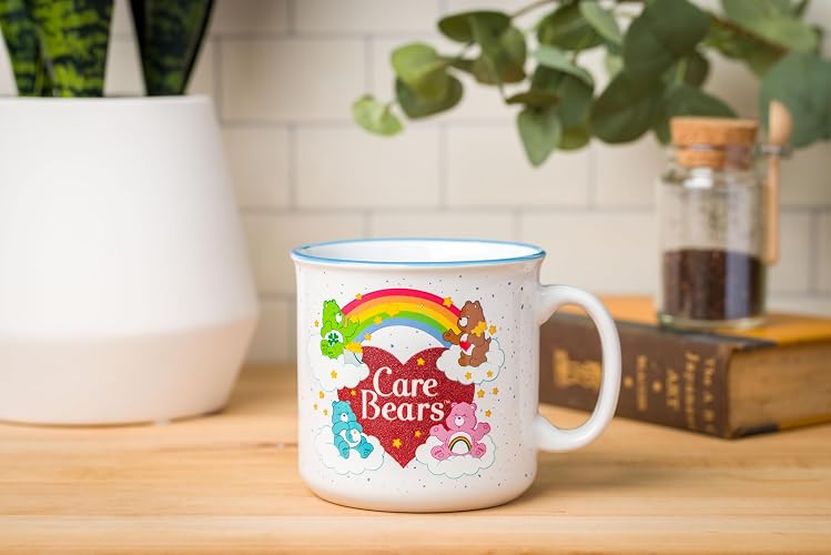 Silver Buffalo Care Bears - Taza de cerámica con logotipo de corazón arcoíris de 20 onzas