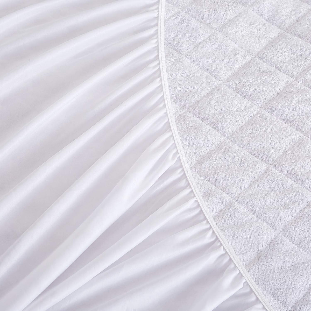 VECELO - Funda Protectora de colchón Impermeable de 4 Capas, hipoalergénica, 100% Libre de Vinilo, Bolsillo Profundo y sábana Bajera, tamaño Completo, Color Blanco