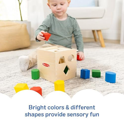 Melissa & Doug Cubo Clasificador de Formas, Juguete de Madera, Juguete Clásico de Desarrollo, Piezas Fáciles de Agarrar (12 Piezas)