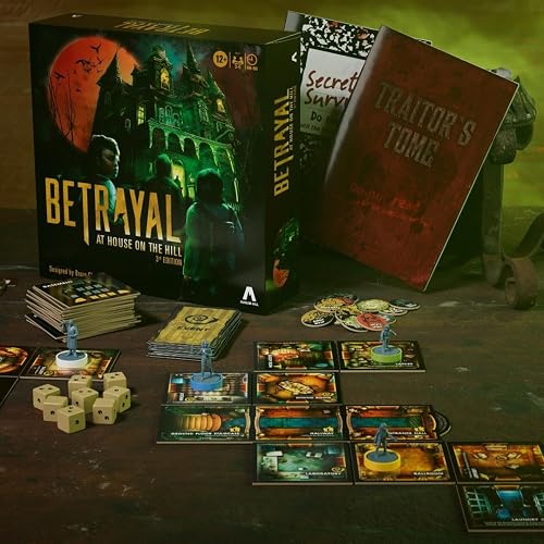 Avalon Hill Hasbro Gaming Betrayal at The House on The Hill Juego de Mesa cooperativo de 3ª edición, Edades de 12 años en adelante, 3-6 Jugadores, 50 escenarios escalofriantes