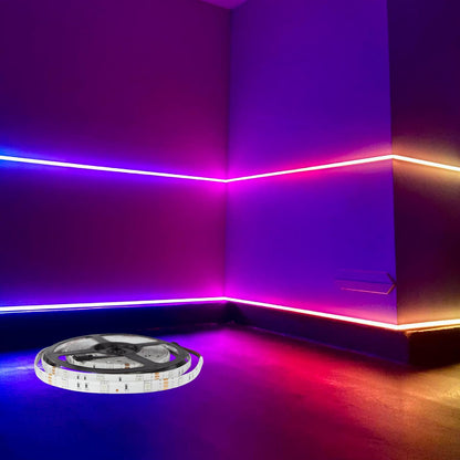 Tira RGB con 150 LEDS 5050 Exterior 36W de Potencia, 12V, Lúmenes 900-1,800, 5 metros, Indice de Proteccion 65, Atenuable, Apertura de 120°