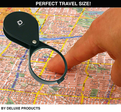 Deluxe Products Lupa de Bolsillo Plegable, diseño Compacto portátil para Viajes, y Lente de Vidrio de 2.5 Pulgadas con Aumento 4X para Leer Impresiones pequeñas y Aficionados, Color Negro, DP-7016