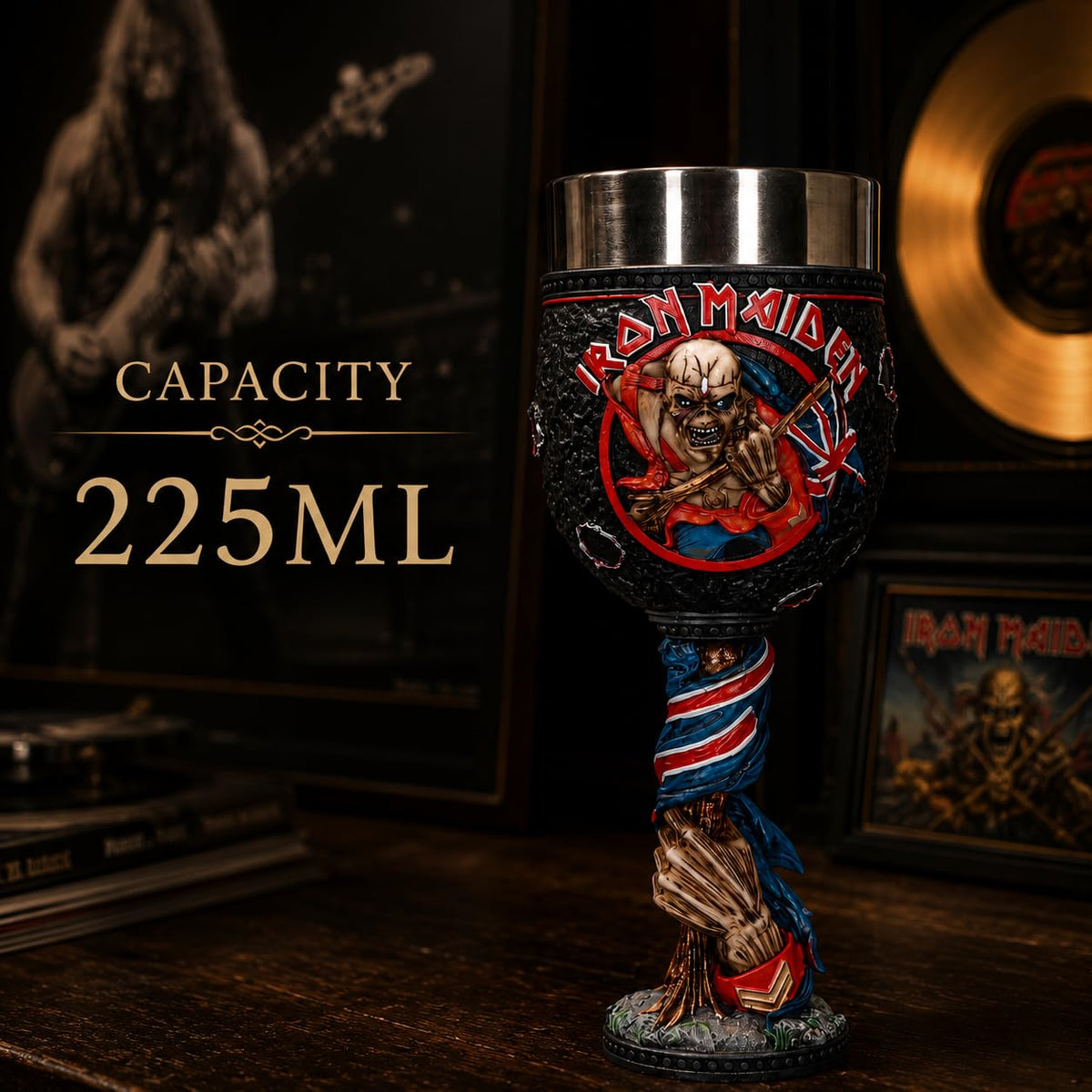 Nemesis Now - Cáliz de Iron Maiden The Trooper con licencia oficial de 19,5 cm